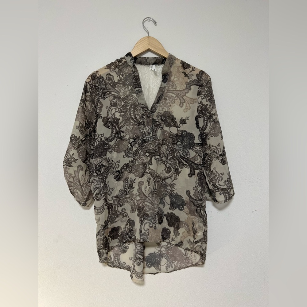 Studio Y Floral High-Low V-Neck Blouse